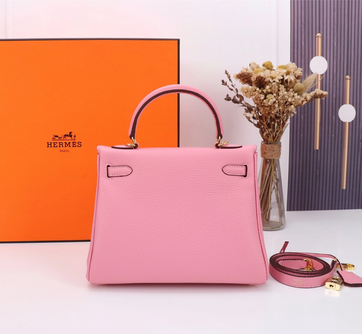 Hermes AAA Quality Handbags For Women StreetReady 7088