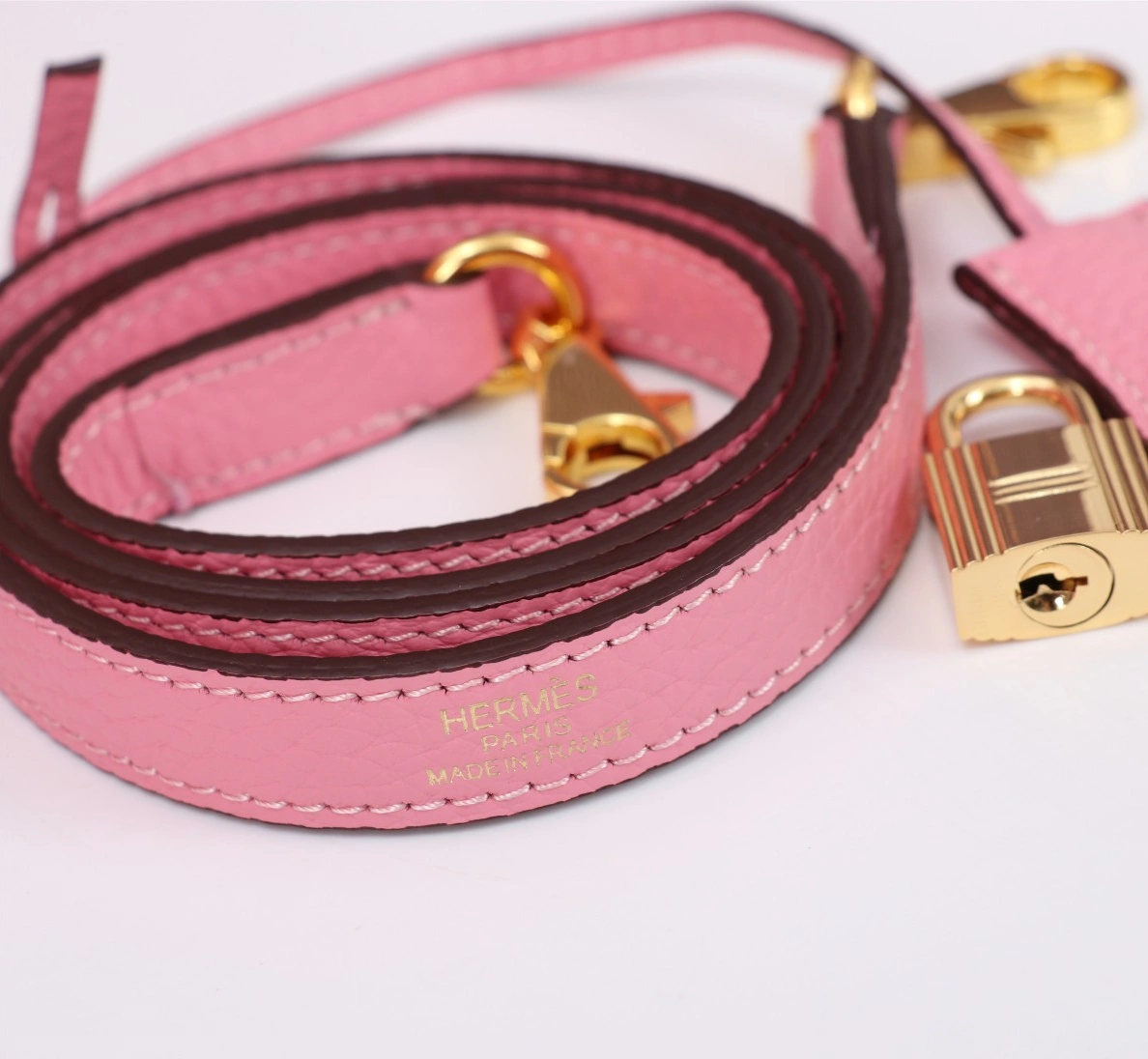 Hermes AAA Quality Handbags For Women StreetReady 7088