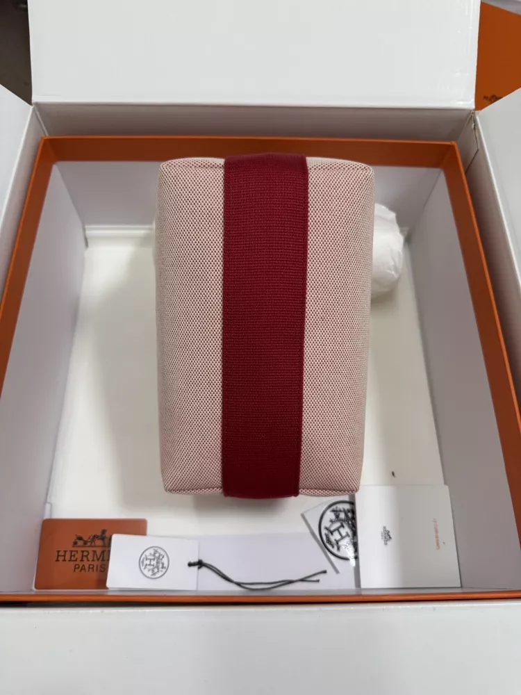 Hermes AAA Quality Handbags For Women Stylish 1372