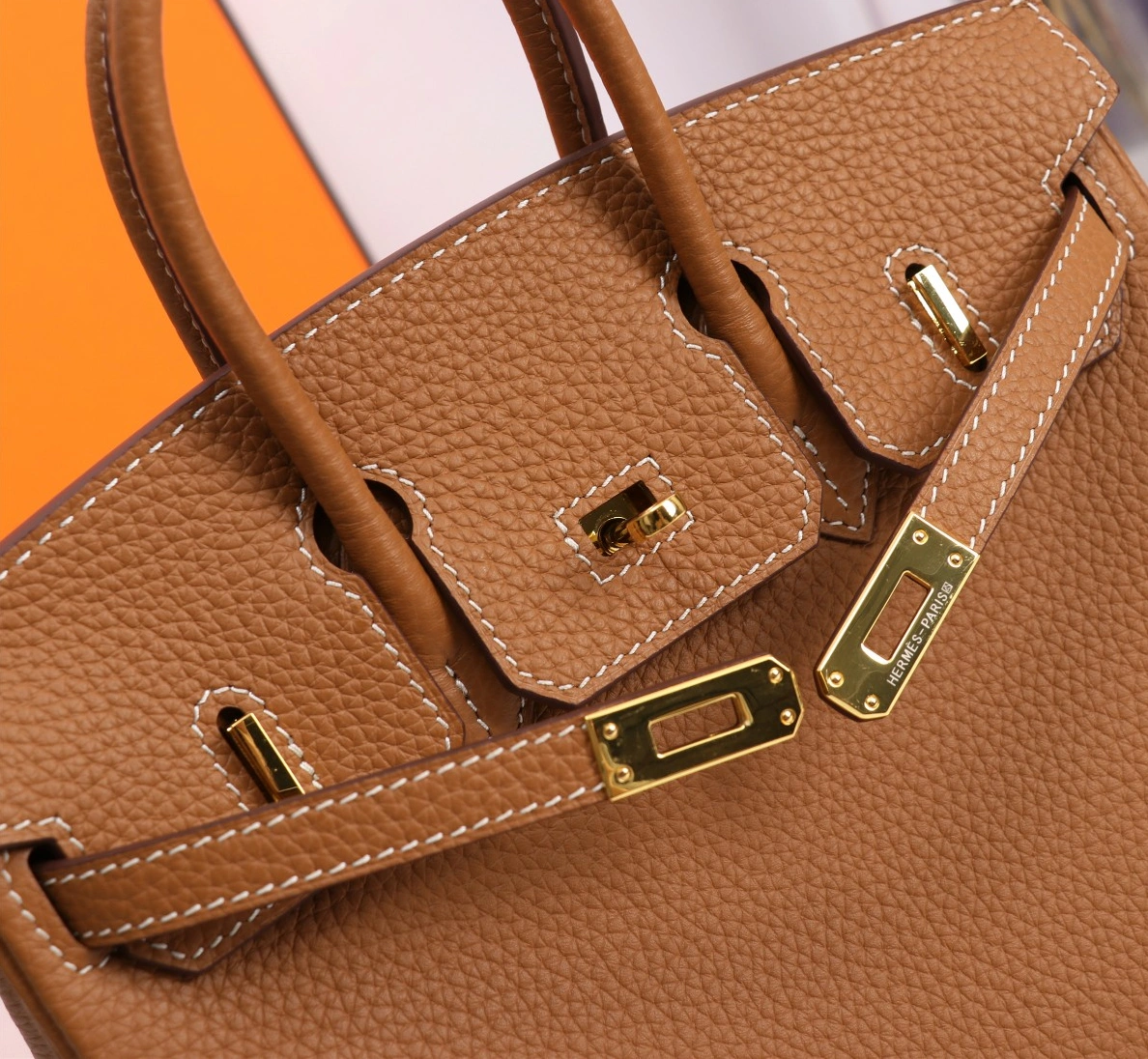 Hermes AAA Quality Handbags For Women Stylish 590