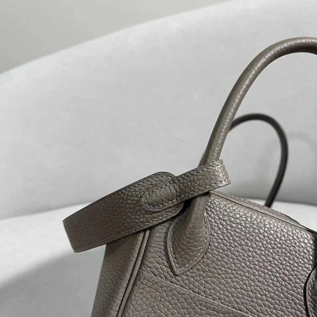 Hermes AAA Quality Handbags For Women Trendsetting 5457