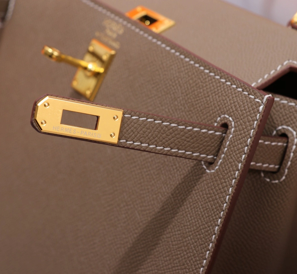 Hermes AAA Quality Handbags For Women Trendy 8013