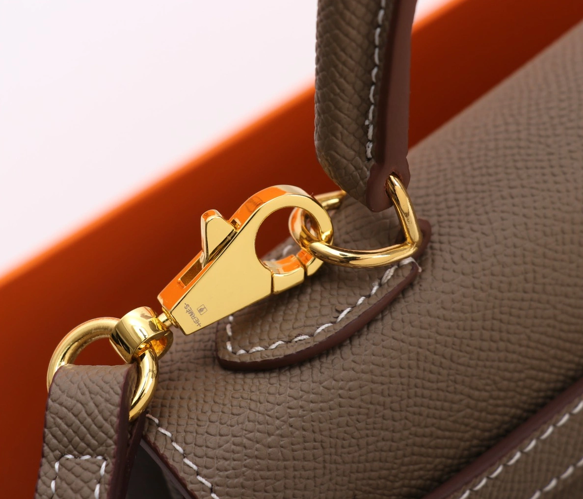 Hermes AAA Quality Handbags For Women Trendy 8013