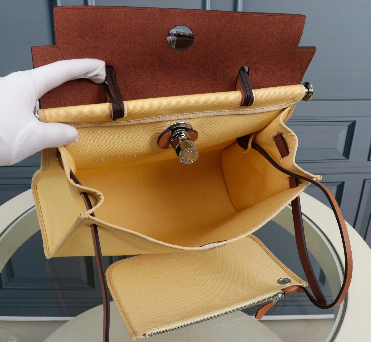 Hermes AAA Quality Handbags For Women Versatile 2138