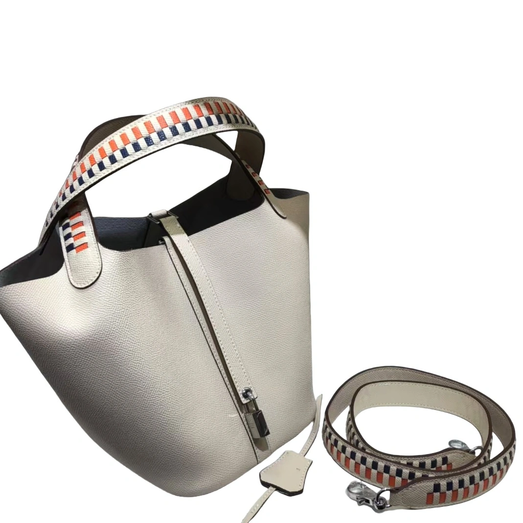 Hermes AAA Quality Handbags For Women Versatile 9520