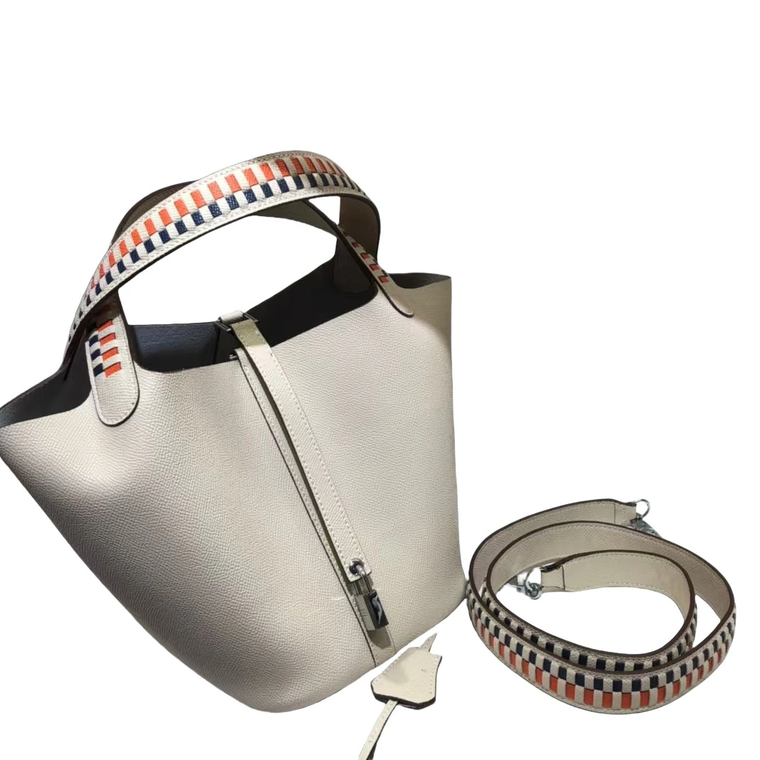 Hermes AAA Quality Handbags For Women Versatile 9520