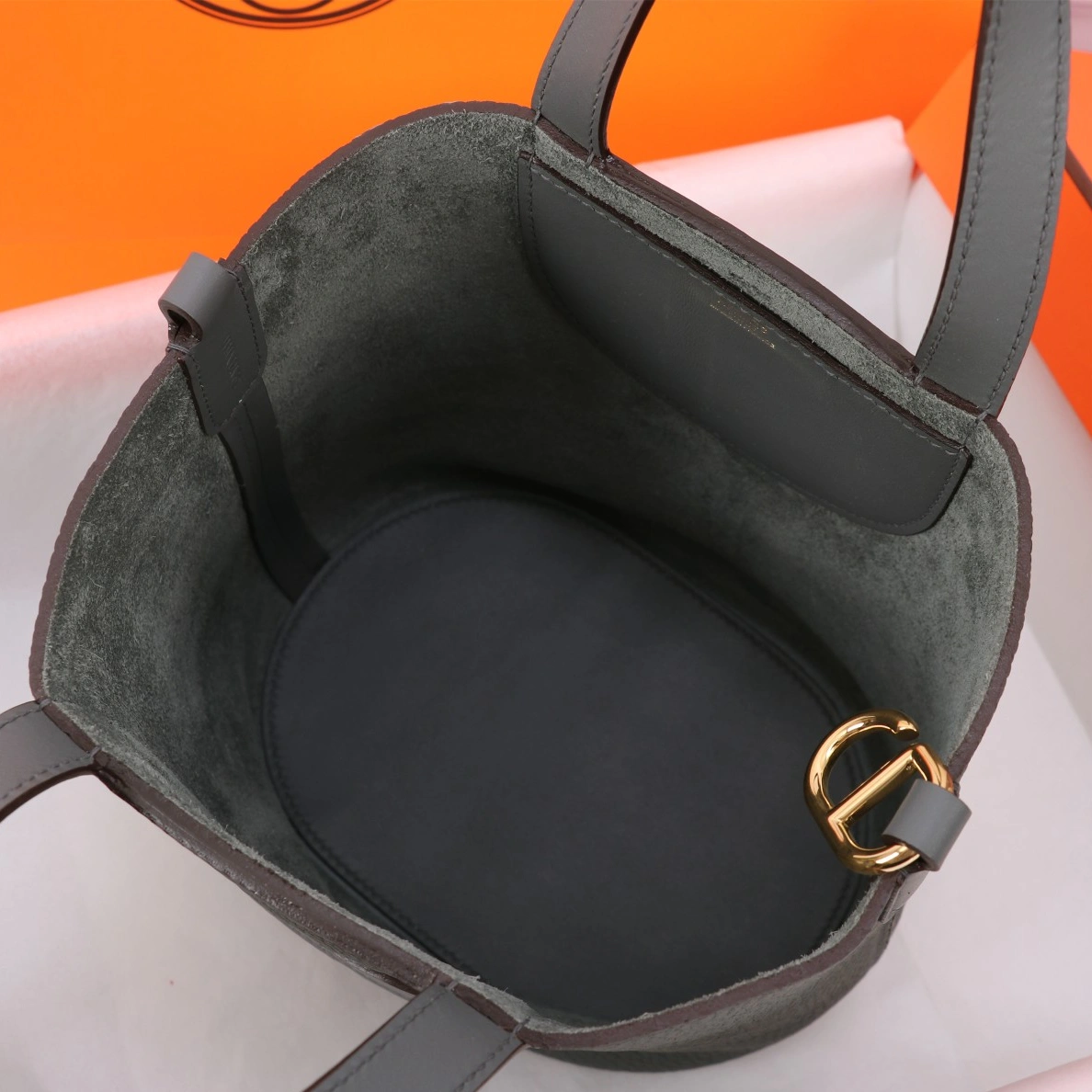 Hermes AAA Quality Handbags In Gold For Women BestValue 5832