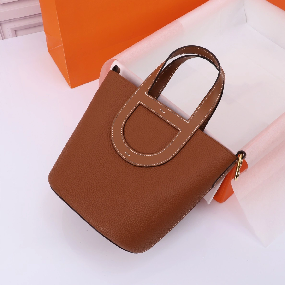 Hermes AAA Quality Handbags In Gold For Women Efficient 8775