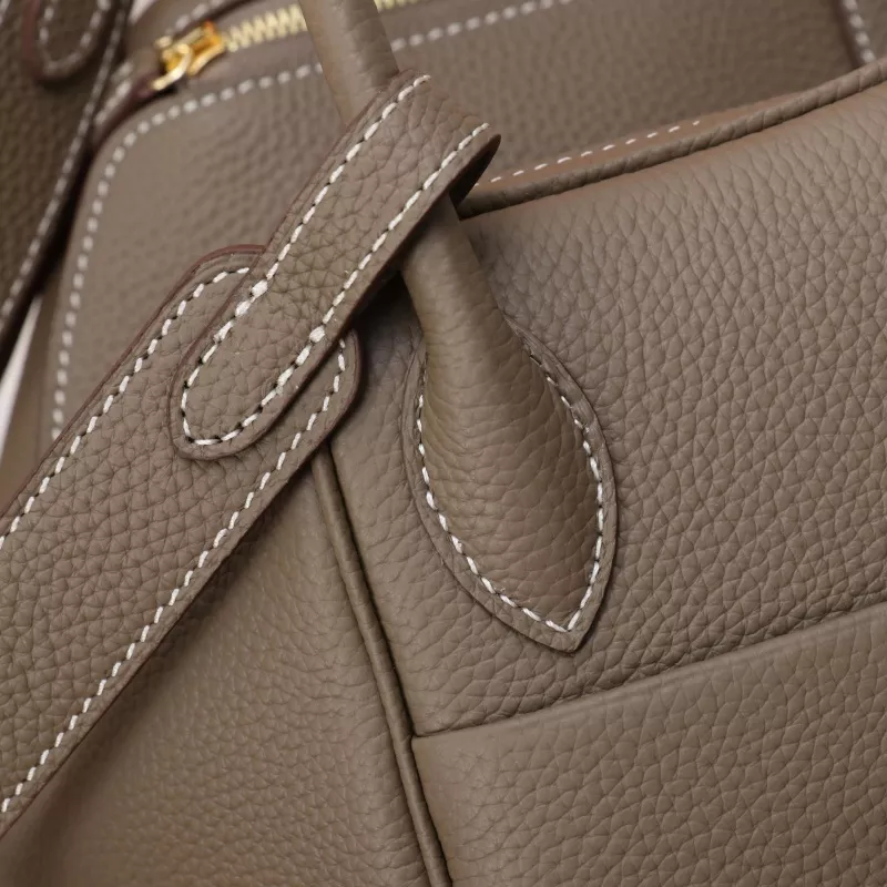 Hermes AAA Quality Handbags In Gold For Women GoAnywhere 4396