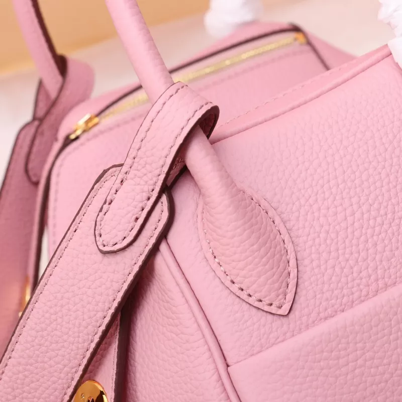 Hermes AAA Quality Handbags In Gold For Women Resilient 3658