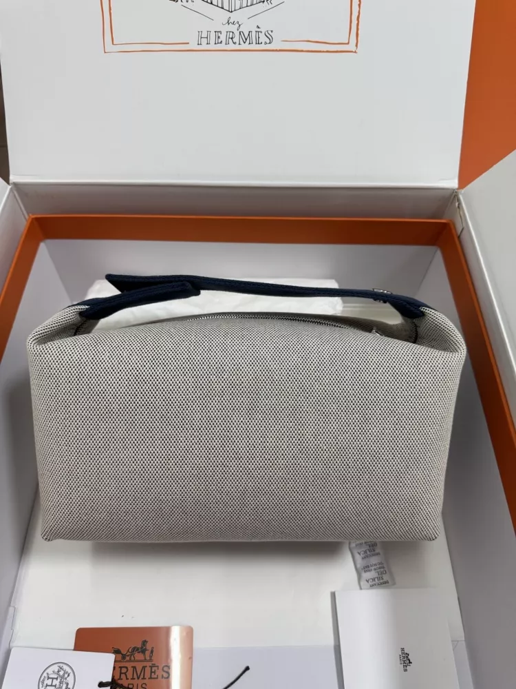 Hermes AAA Quality Handbags In Navy For Women TopPick 7938