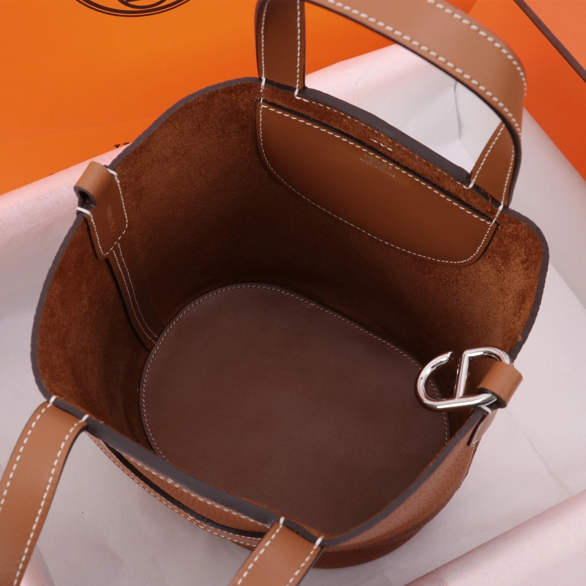 Hermes AAA Quality Handbags In Silver For Women Elegant 5855