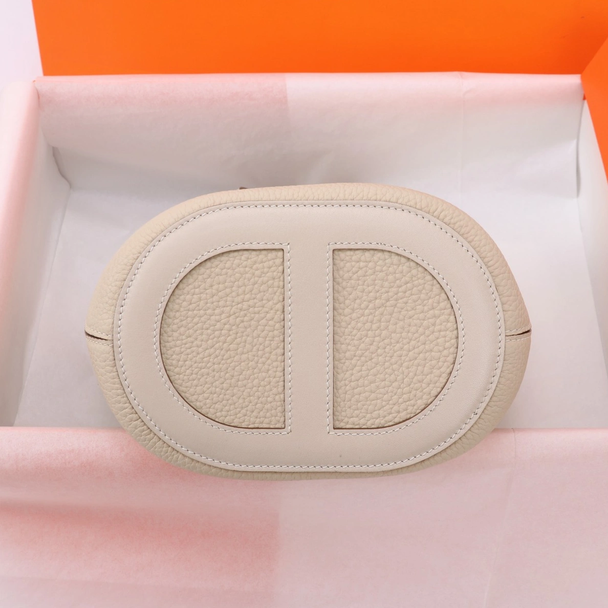 Hermes AAA Quality Handbags In Silver For Women Lightweight 2679