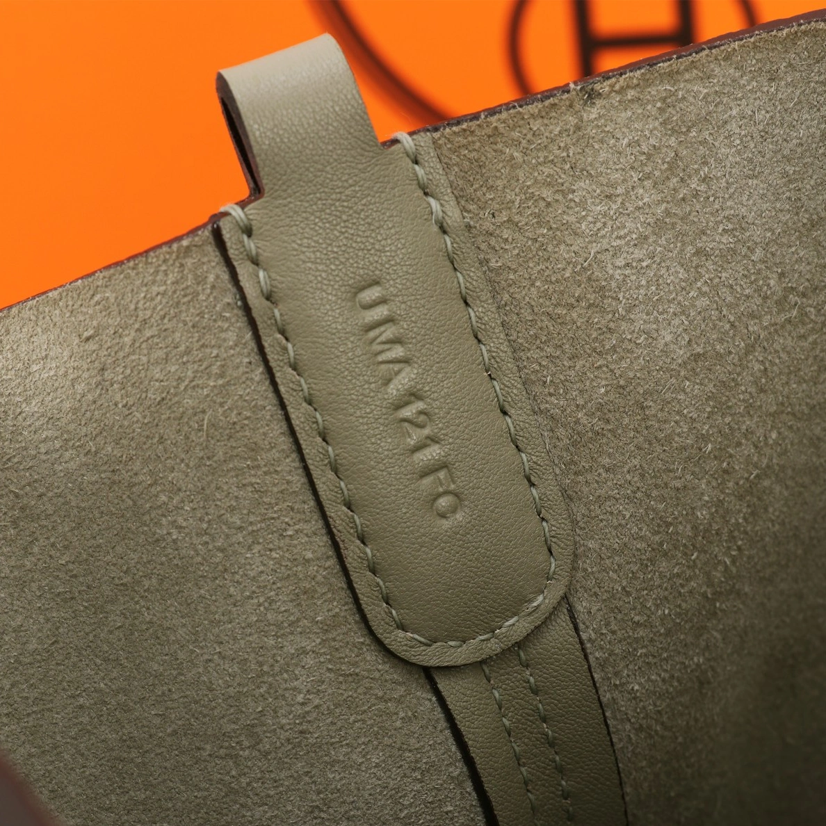 Hermes AAA Quality Handbags In Silver For Women Resilient 6021