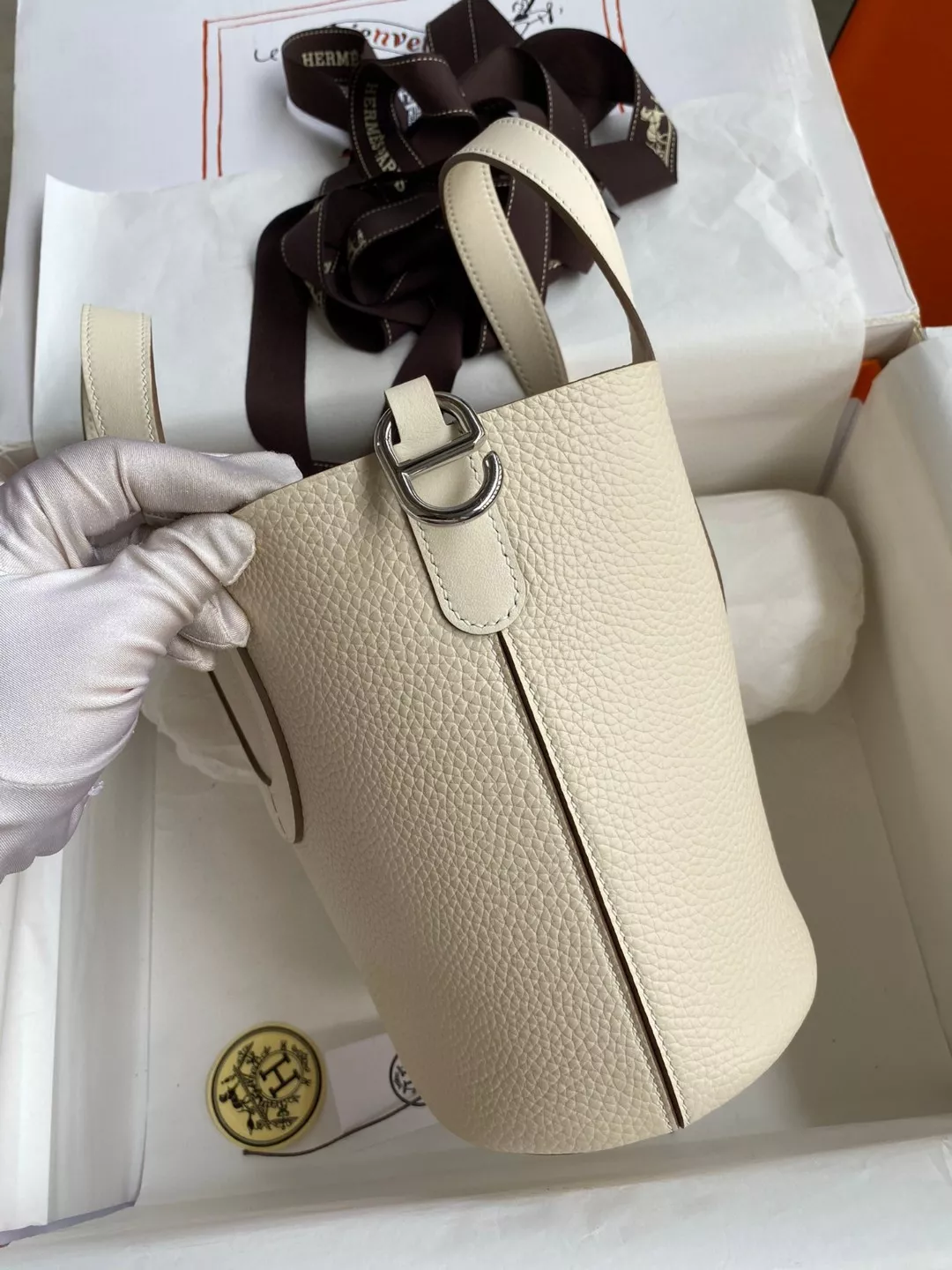 Hermes AAA Quality Handbags In Silver For Women SmartChoice 2568