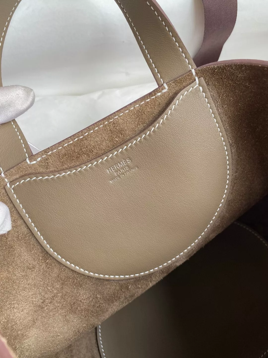 Hermes AAA Quality Handbags In Silver For Women Soft 3274