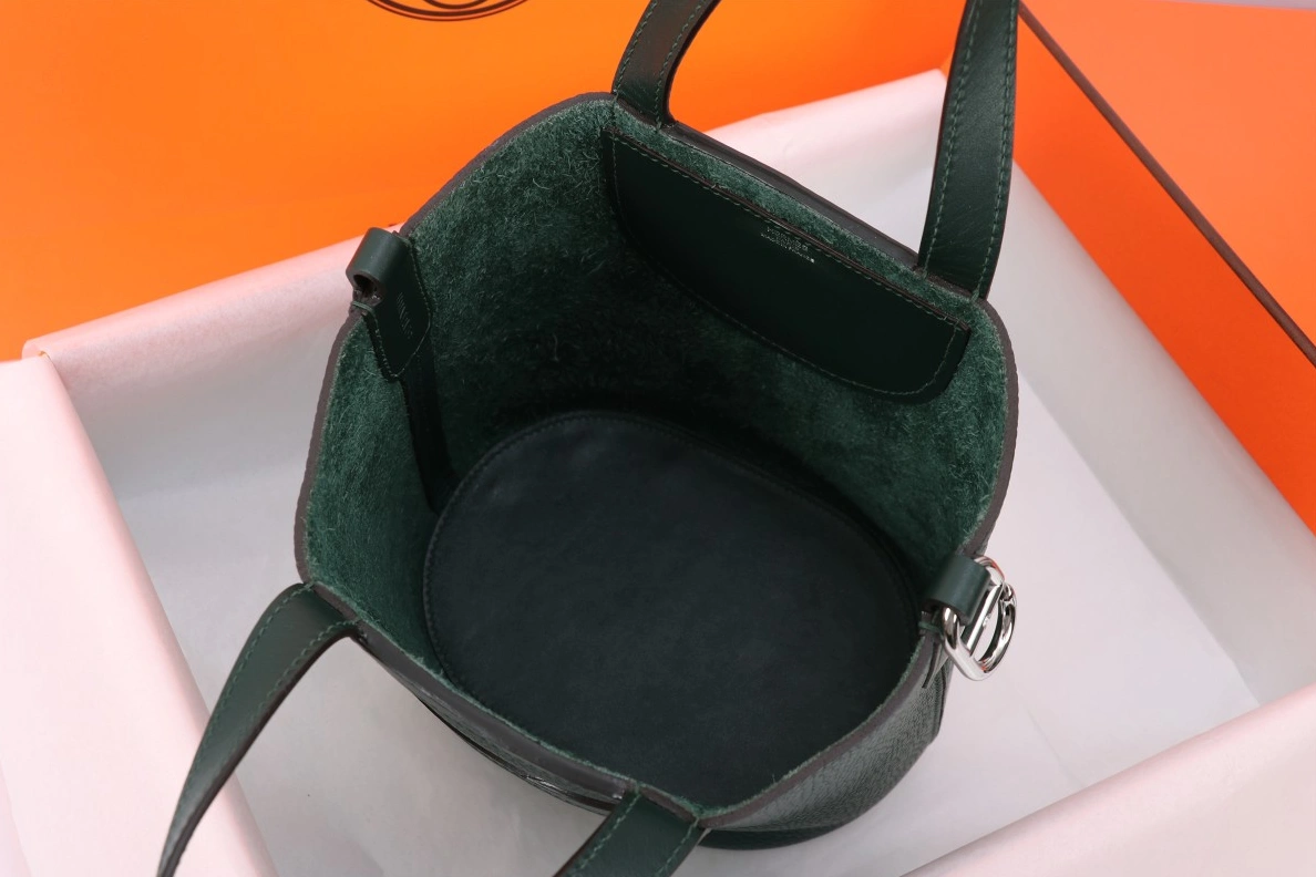 Hermes AAA Quality Handbags In Silver For Women SportInspired 5048