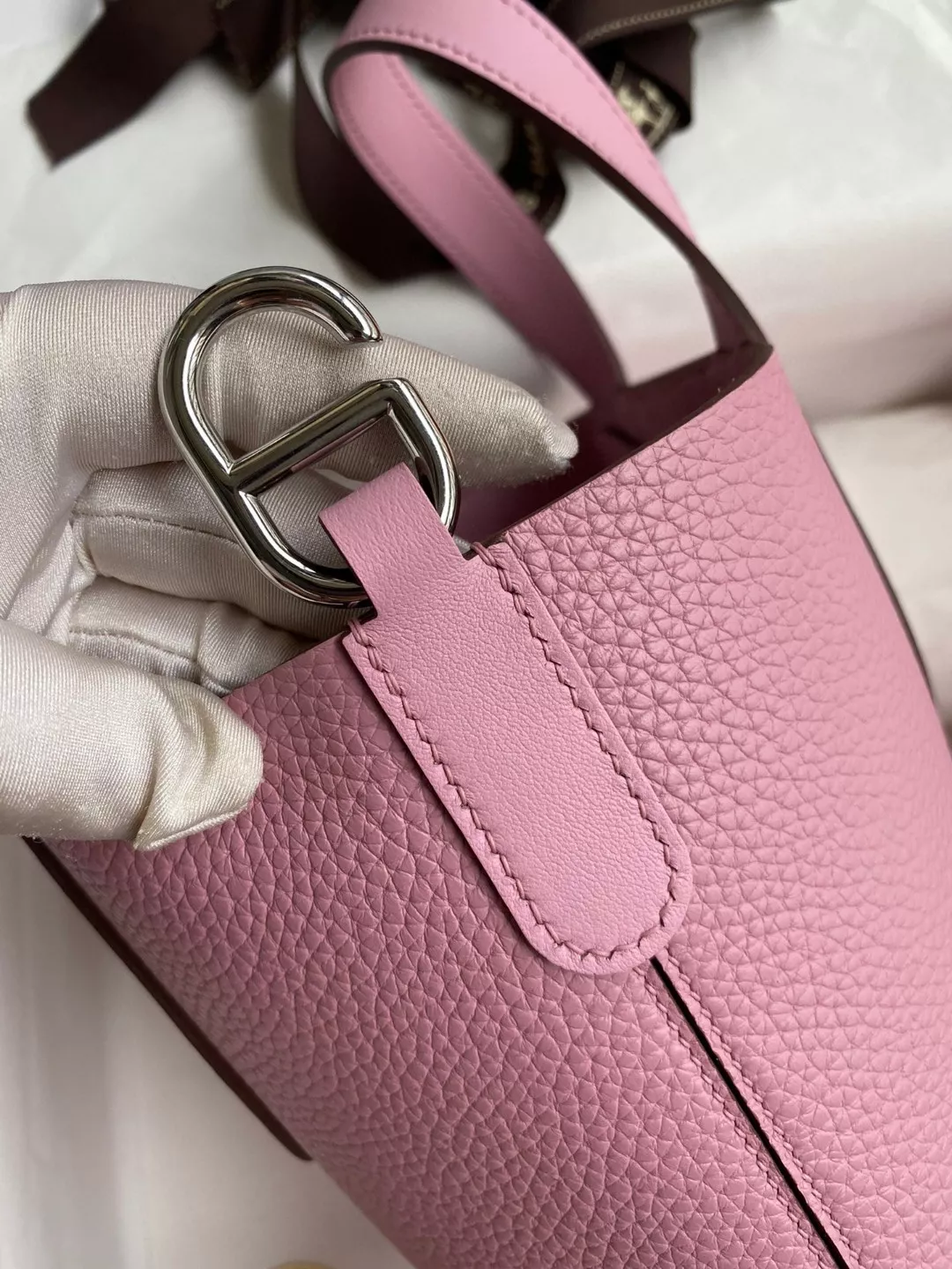 Hermes AAA Quality Handbags In Silver For Women Unique 917