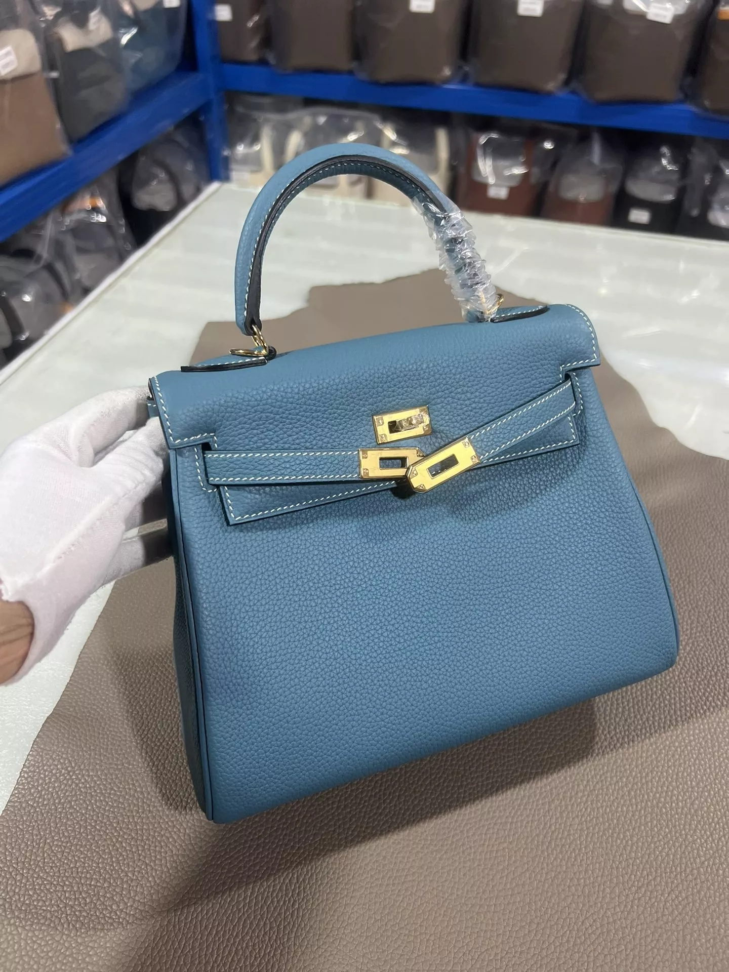 Hermes AAA Quality Handbags Trendsetting 9956