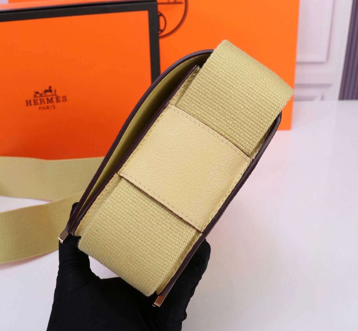 Hermes AAA Quality Messenger Bags For Women Affordable 2840