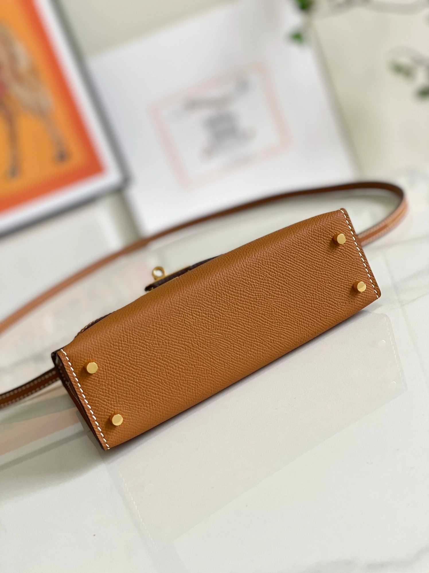 Hermes AAA Quality Messenger Bags For Women AllSeason 469