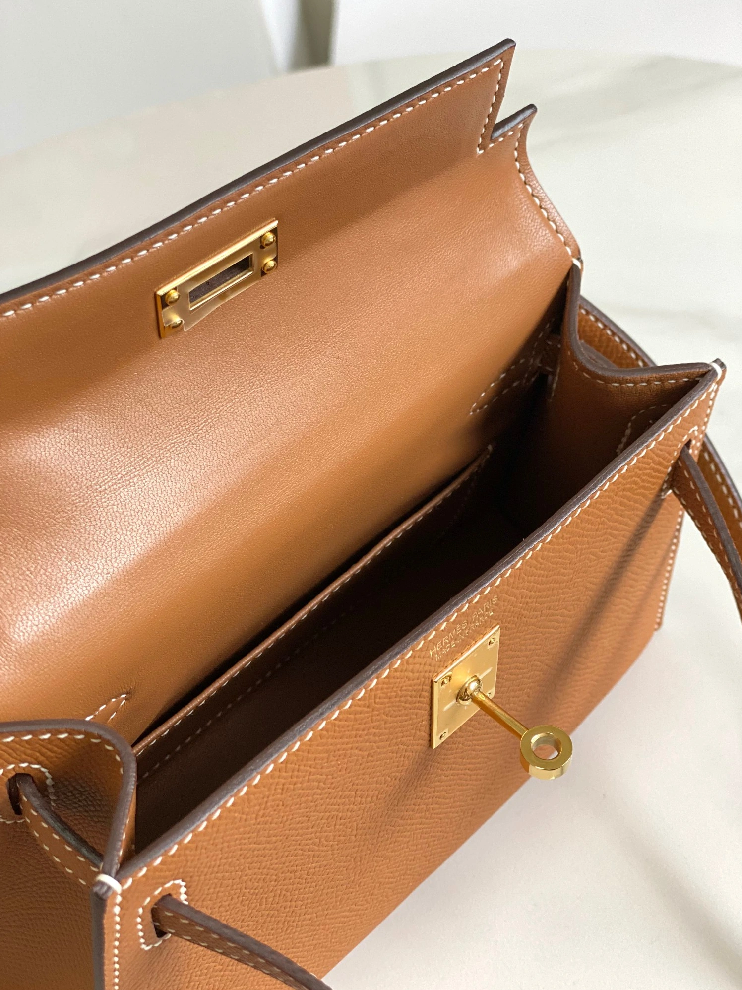 Hermes AAA Quality Messenger Bags For Women AllSeason 469