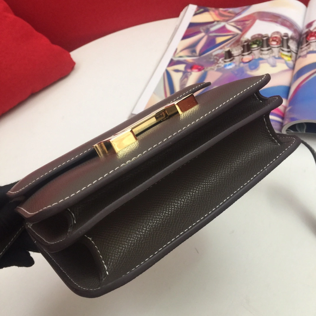 Hermes AAA Quality Messenger Bags For Women AllSeason 7022