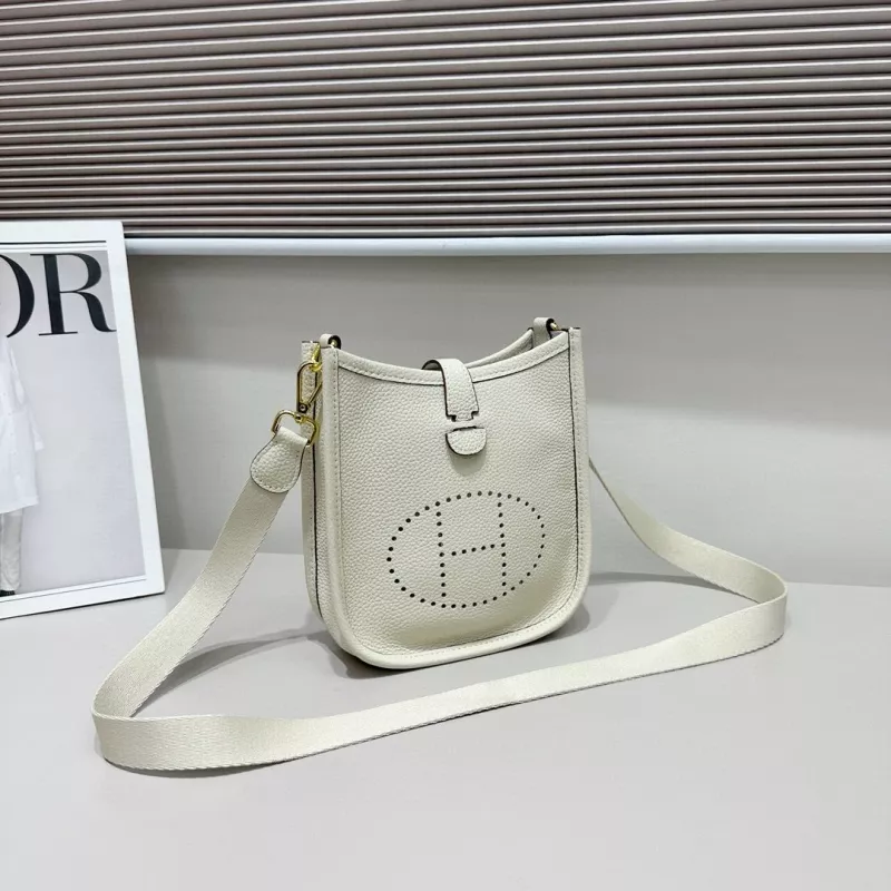 Hermes AAA Quality Messenger Bags For Women BestValue 6838