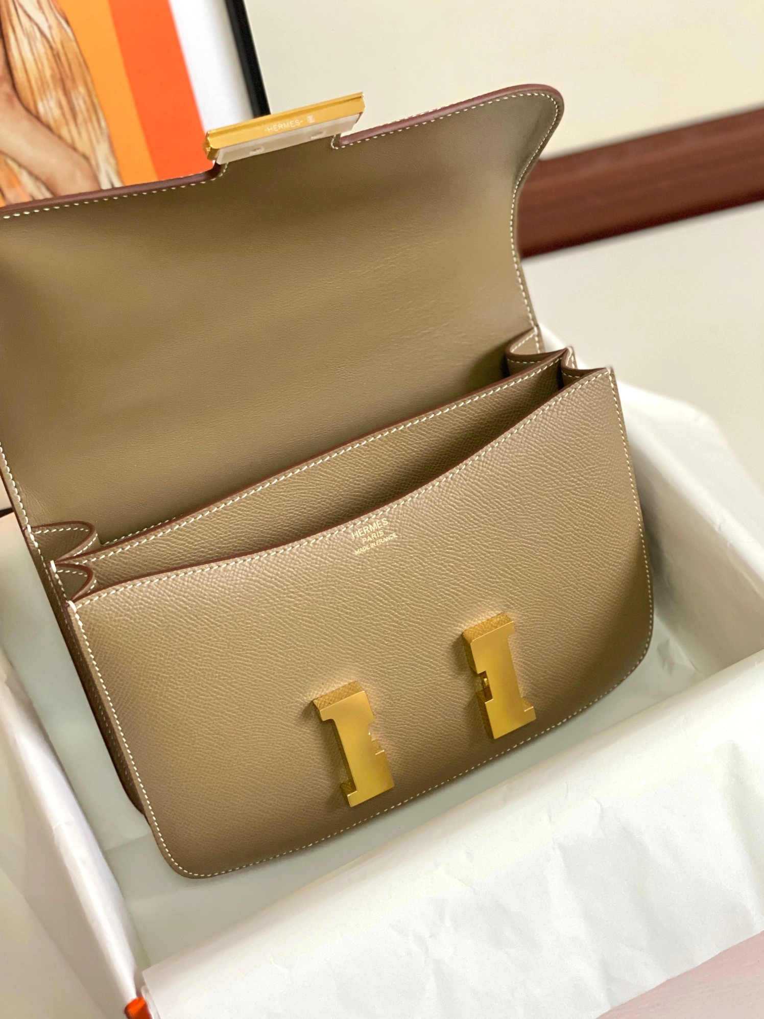 Hermes AAA Quality Messenger Bags For Women Classic 6198