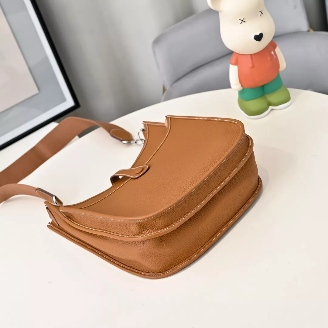 Hermes AAA Quality Messenger Bags For Women Comfortable 6831