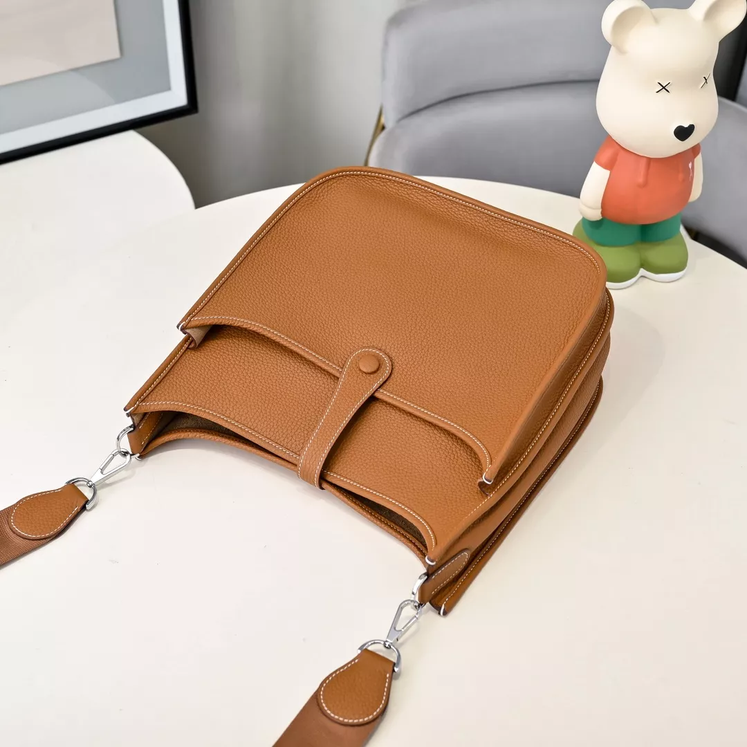 Hermes AAA Quality Messenger Bags For Women Comfortable 6831