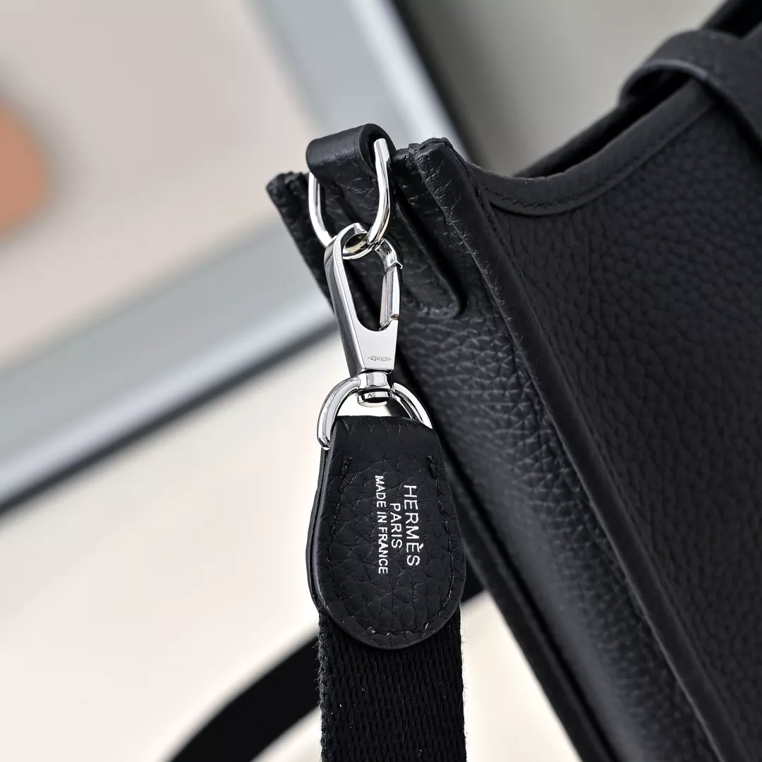 Hermes AAA Quality Messenger Bags For Women Compact 9457