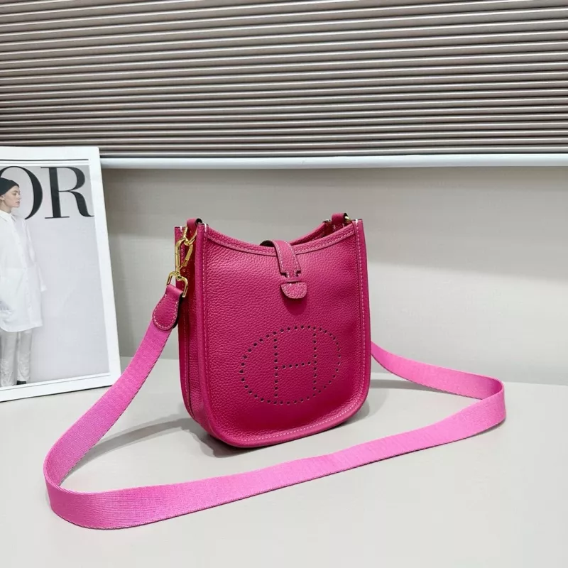 Hermes AAA Quality Messenger Bags For Women DailyWear 5346