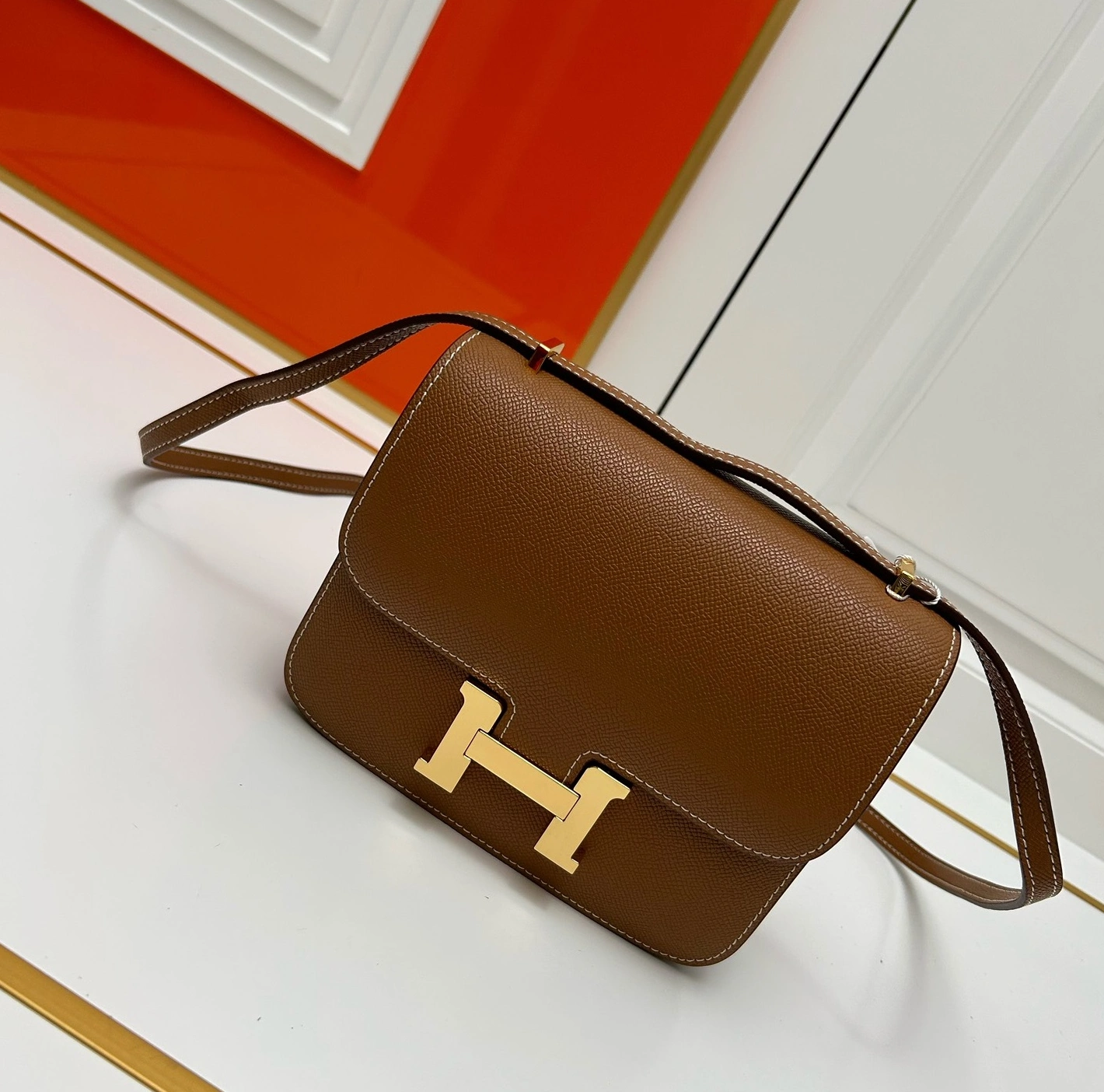 Hermes AAA Quality Messenger Bags For Women Fashionable 2659