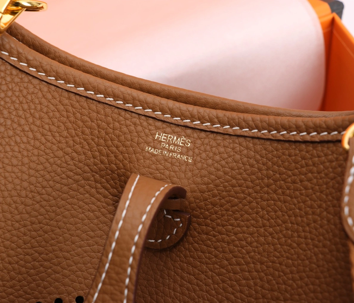Hermes AAA Quality Messenger Bags For Women Flexible 1201