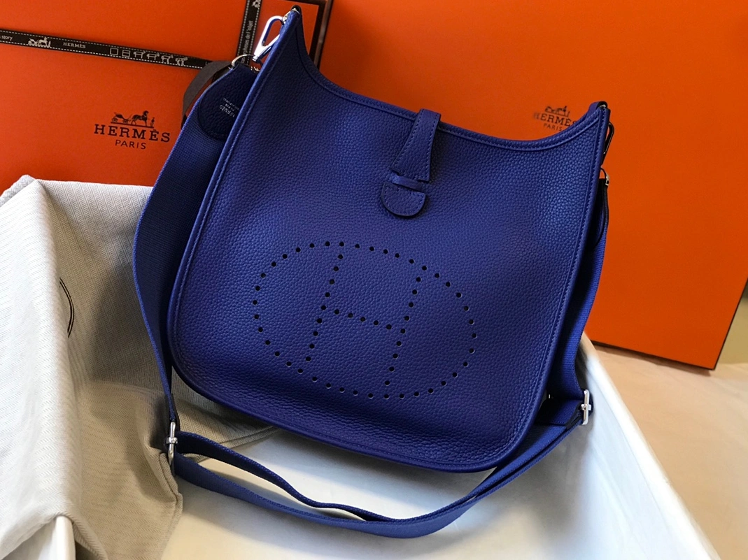 Hermes AAA Quality Messenger Bags For Women Functional 6103