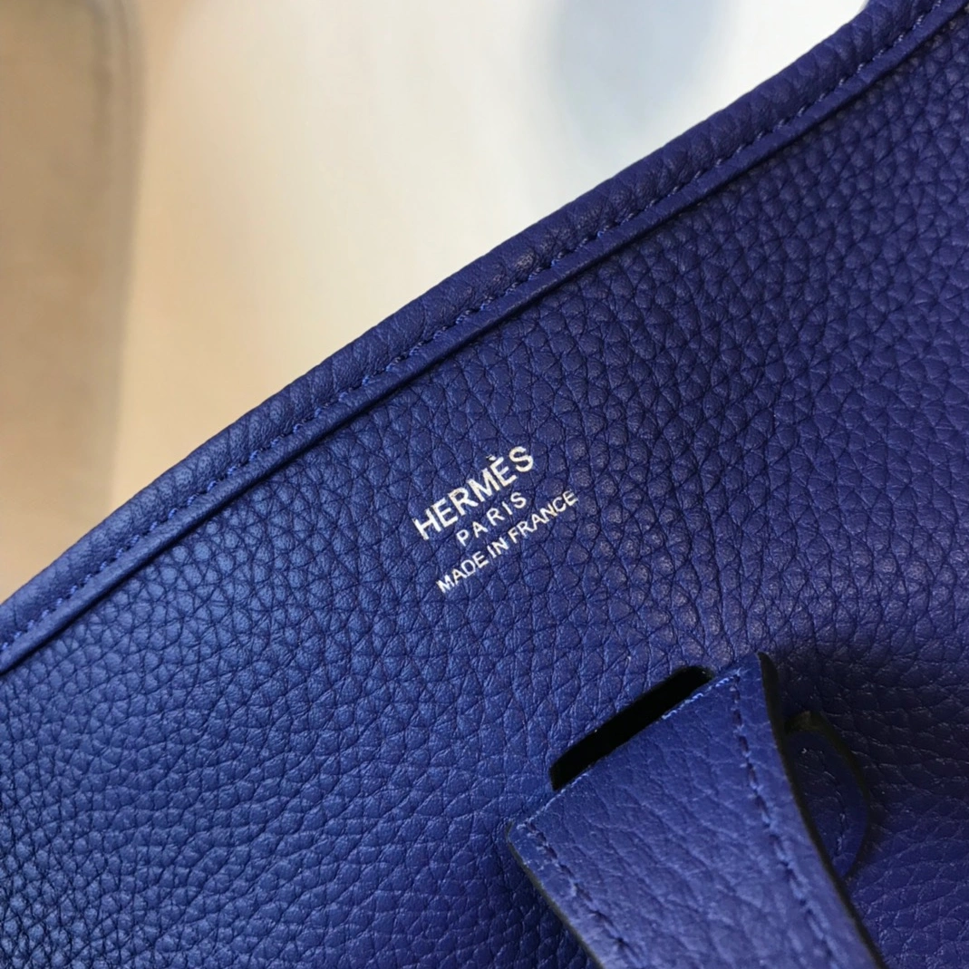Hermes AAA Quality Messenger Bags For Women Functional 6103