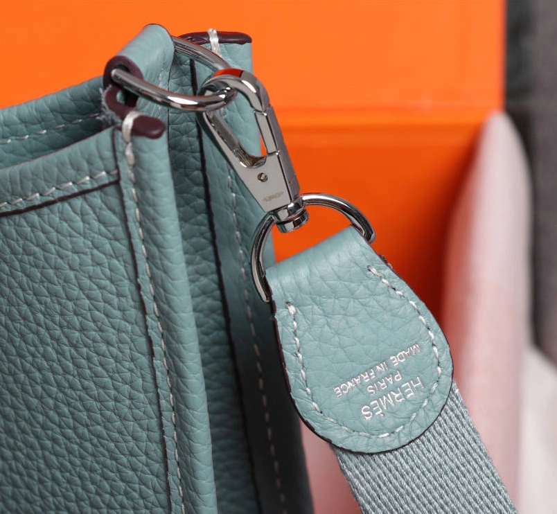 Hermes AAA Quality Messenger Bags For Women GoAnywhere 1841