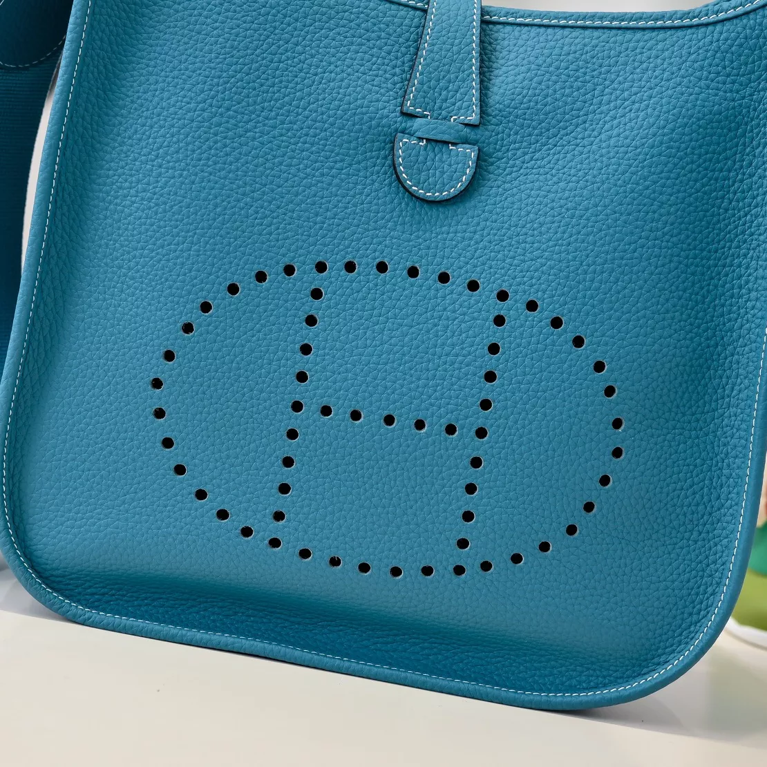 Hermes AAA Quality Messenger Bags For Women Lightweight 1305