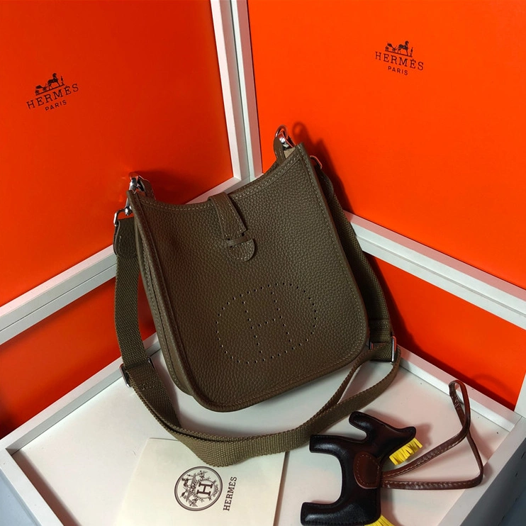 Hermes AAA Quality Messenger Bags For Women Minimalist 8640