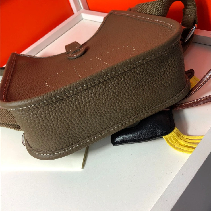 Hermes AAA Quality Messenger Bags For Women Minimalist 8640