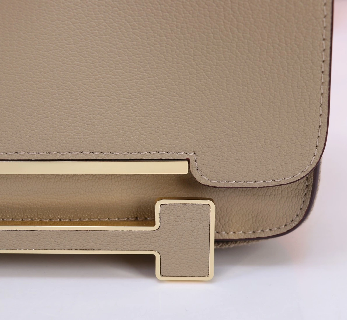 Hermes AAA Quality Messenger Bags For Women Modern 2956