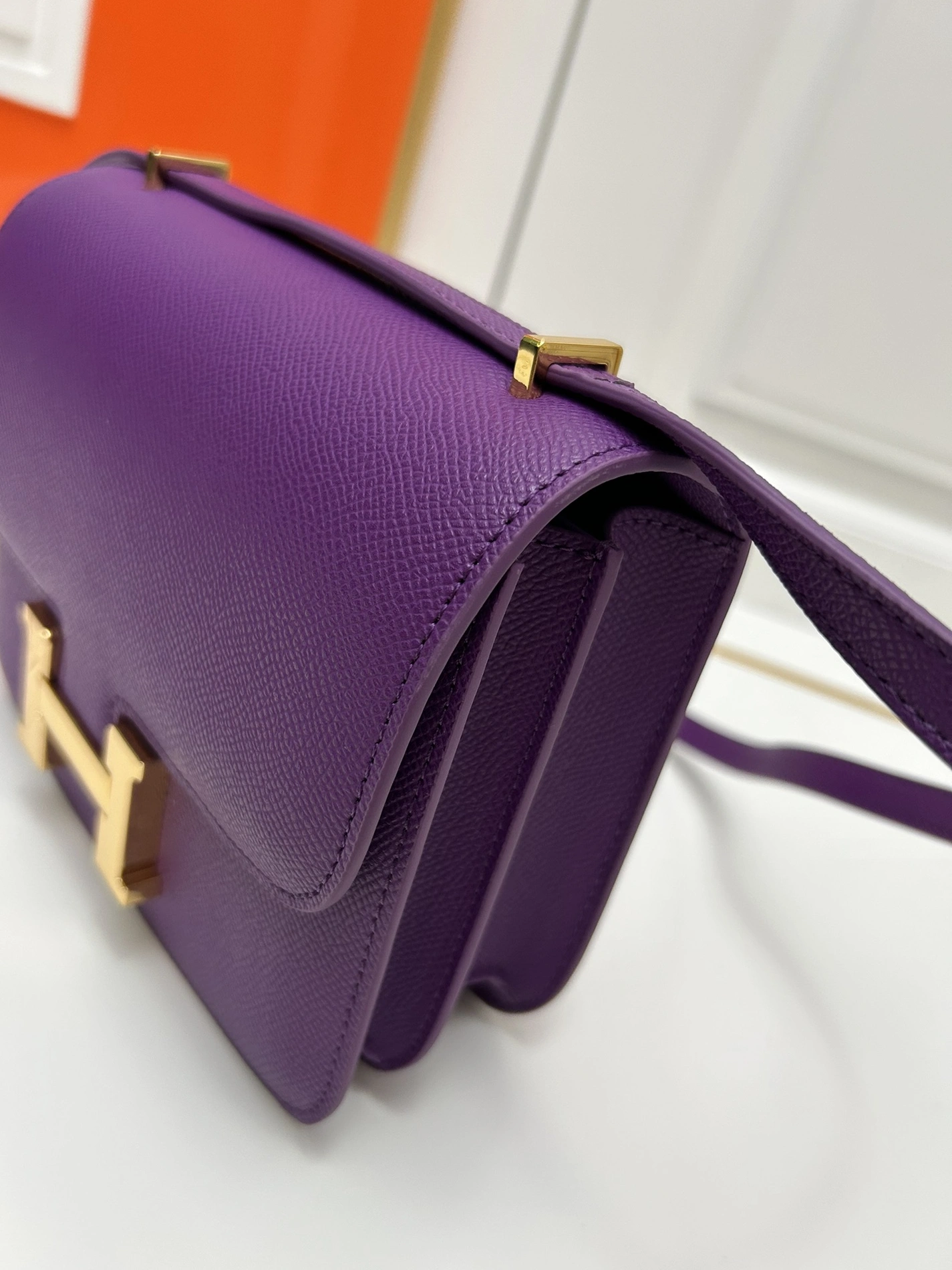 Hermes AAA Quality Messenger Bags For Women Modern 7202