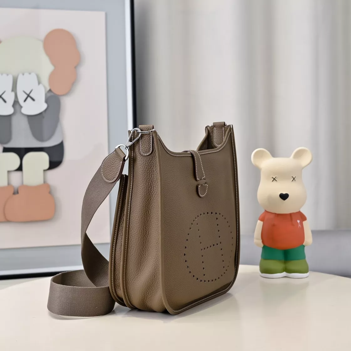 Hermes AAA Quality Messenger Bags For Women ModernLook 1000