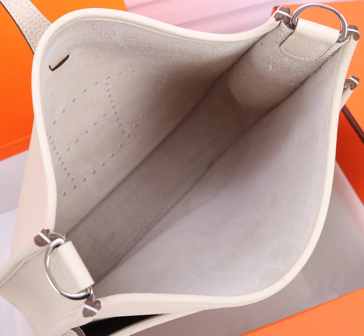 Hermes AAA Quality Messenger Bags For Women ModernLook 6972