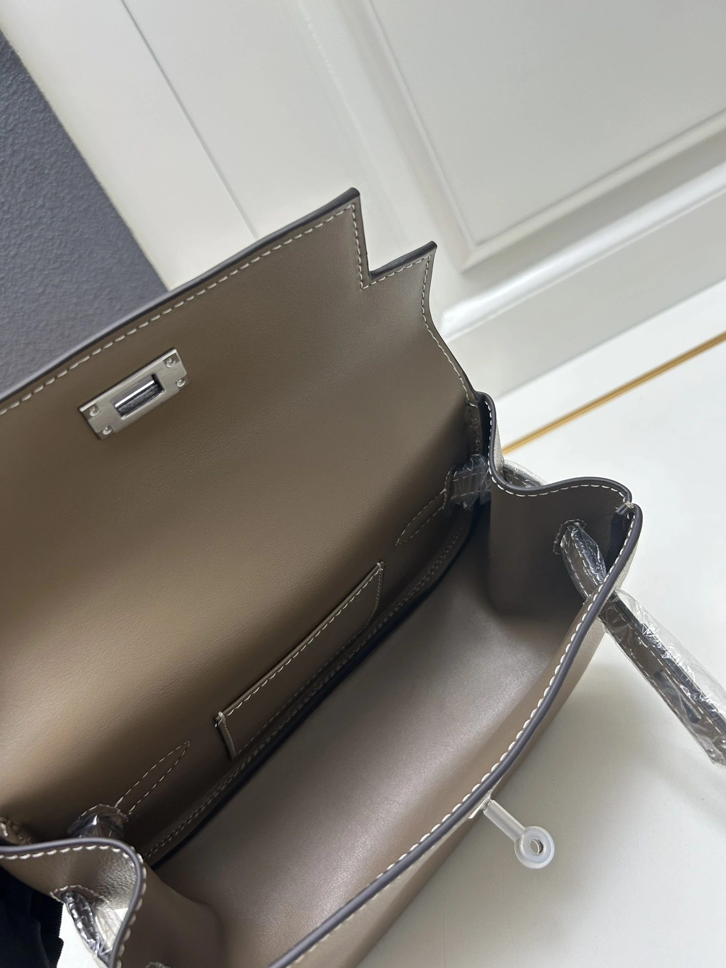 Hermes AAA Quality Messenger Bags For Women NewStyle 5675