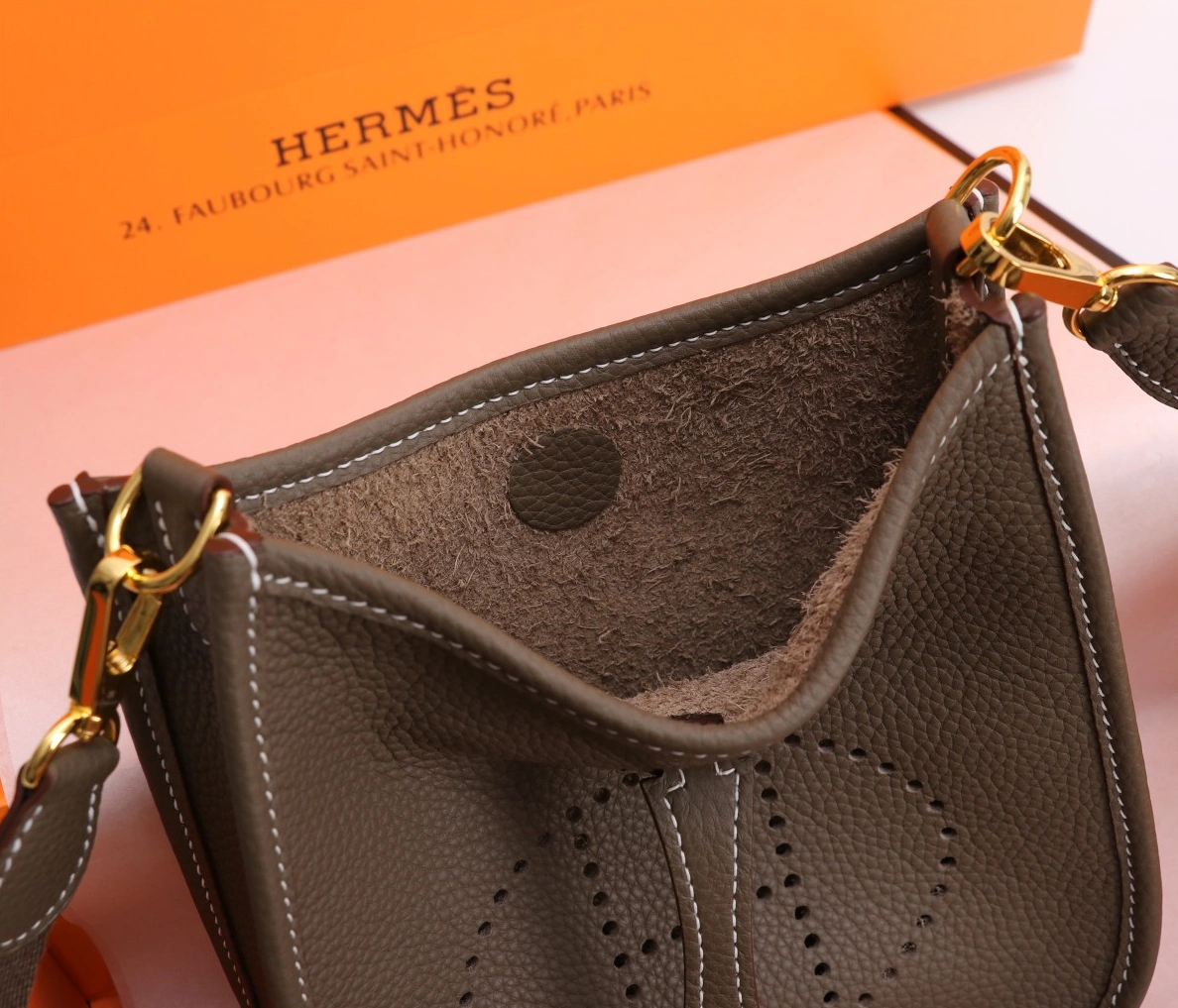 Hermes AAA Quality Messenger Bags For Women Popular 3356