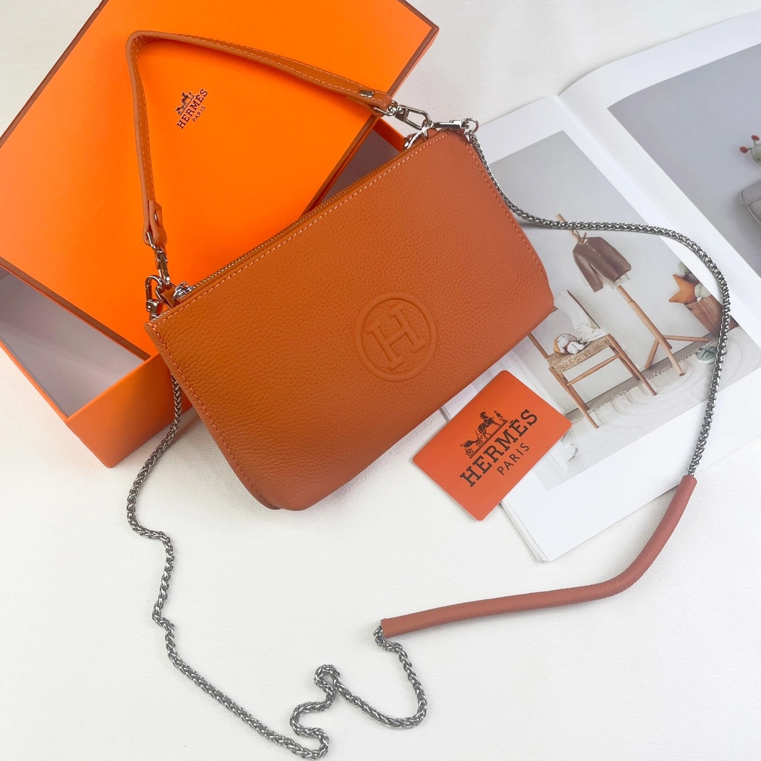 Hermes AAA Quality Messenger Bags For Women Practical 4082