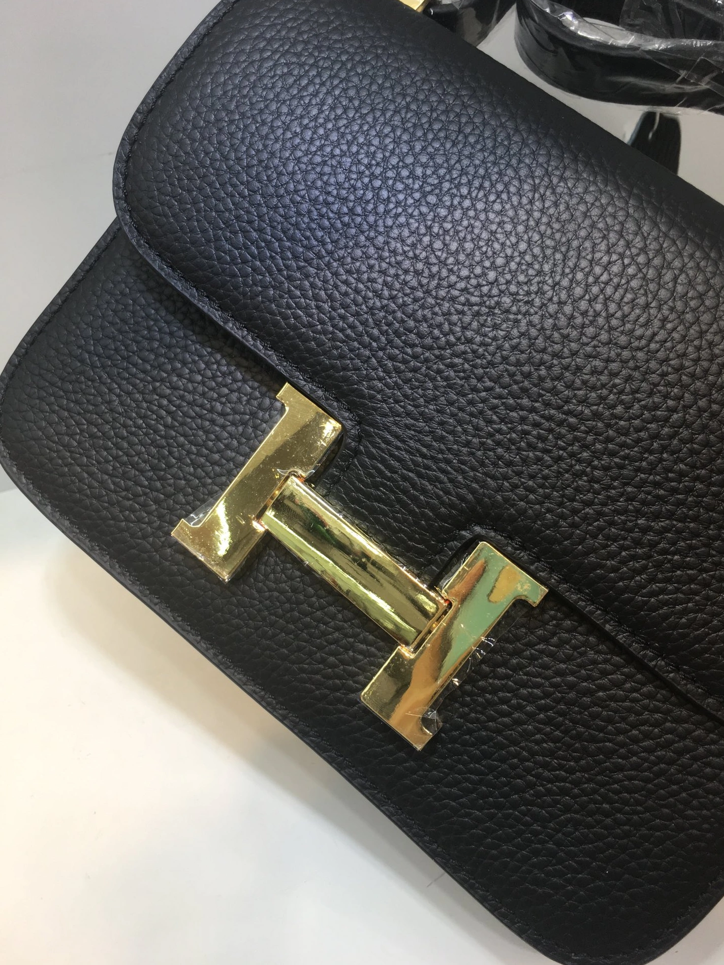 Hermes AAA Quality Messenger Bags For Women Practical 6757