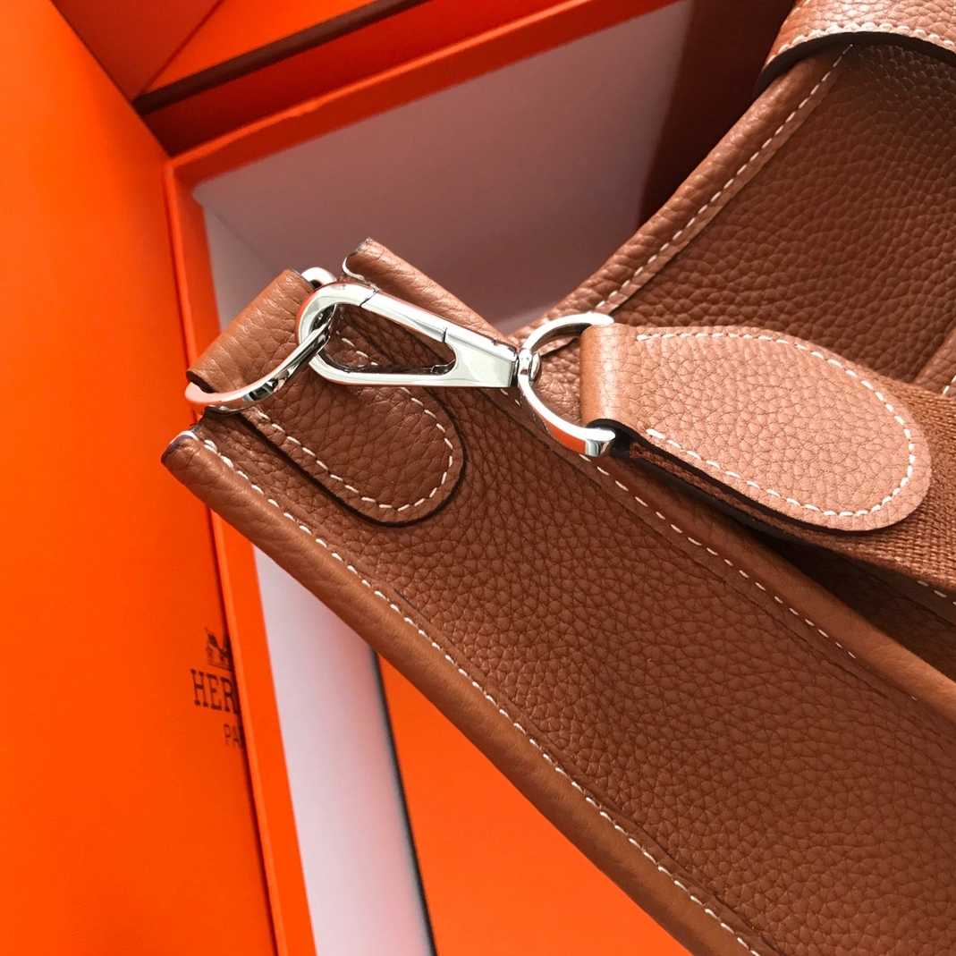 Hermes AAA Quality Messenger Bags For Women Refined 4325